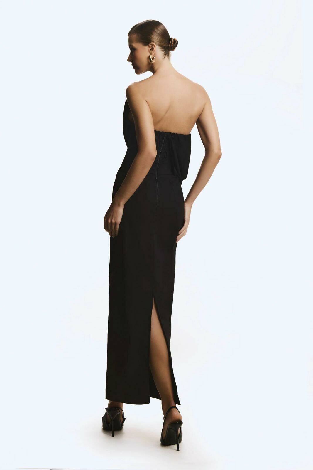 Imagem de Vestido Mídi Tomara Que Caia Sobreposição Fluida Preto Zen